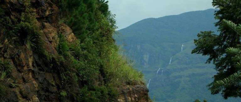 Gerandi Ella Discovering Sri Lanka’s Hidden Waterfall Gem – ගැරඬි ඇල්ල Gerandi Ella